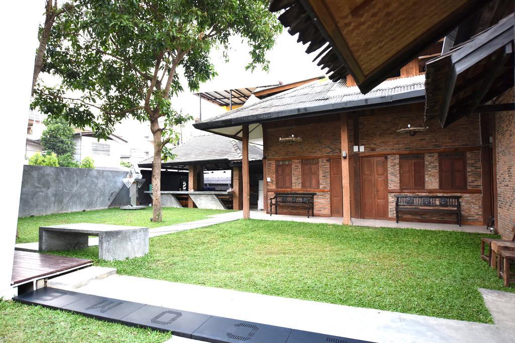 Chiang Mai Udee Hotel Ngoại thất bức ảnh