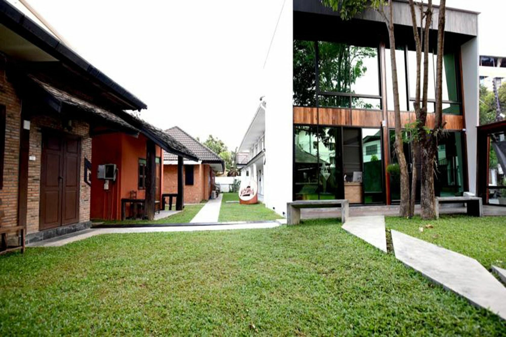 Chiang Mai Udee Hotel Ngoại thất bức ảnh
