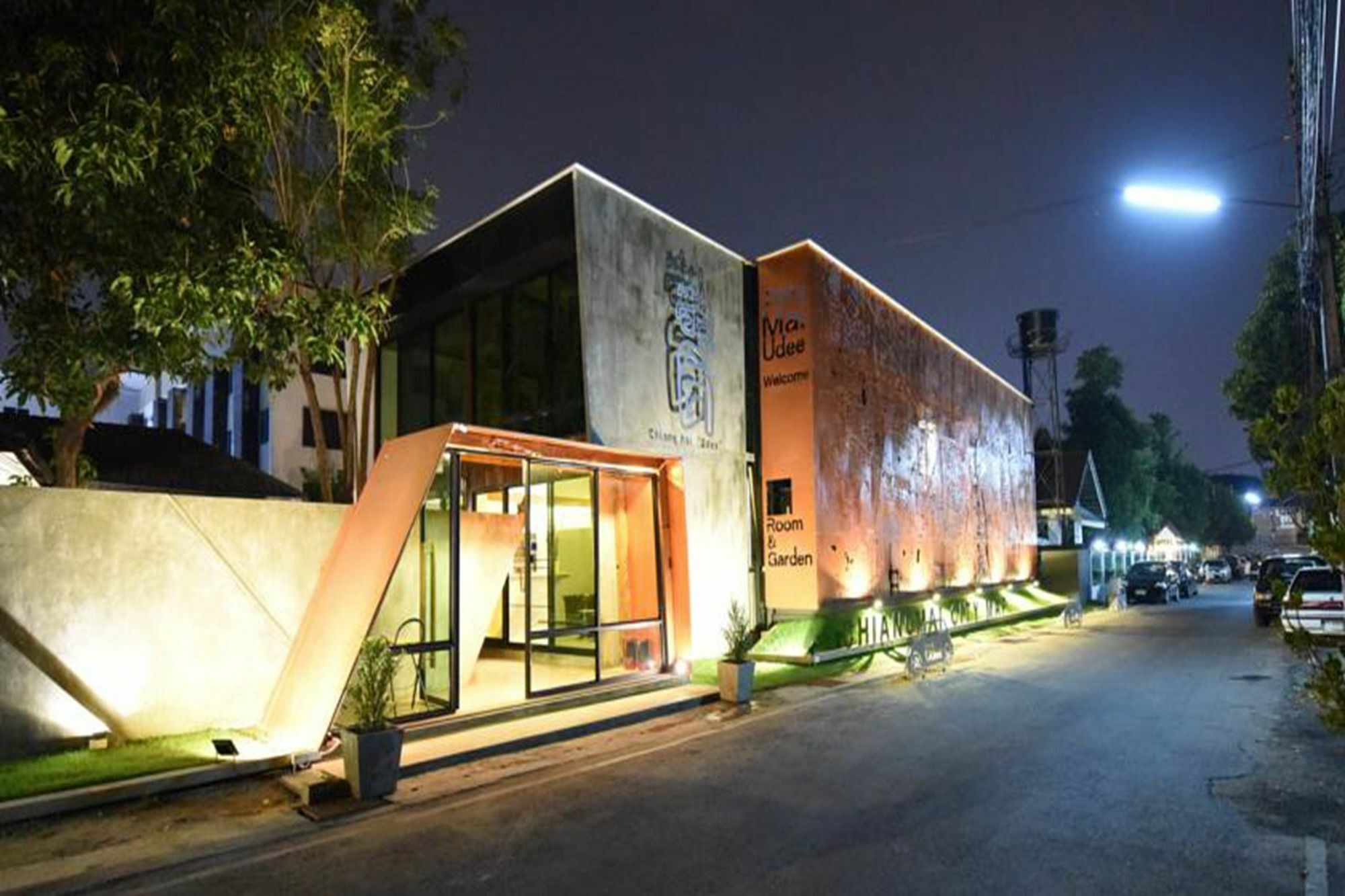 Chiang Mai Udee Hotel Ngoại thất bức ảnh