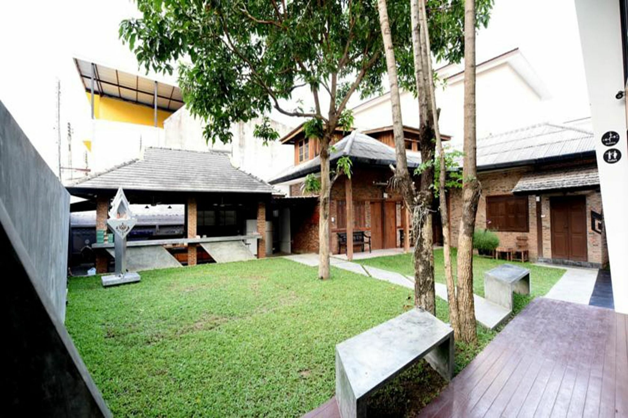 Chiang Mai Udee Hotel Ngoại thất bức ảnh